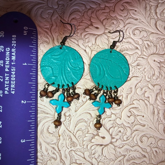CowgirlZ at HEART Jewelry - TURQUOISE TOOLED LEATHER/ CROSS & WOOD BEADS ER’s